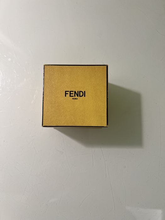 Кольцо фирмы «Fendi»