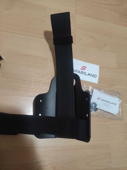 Safariland 6004-10 - Single Strap Leg Shroud