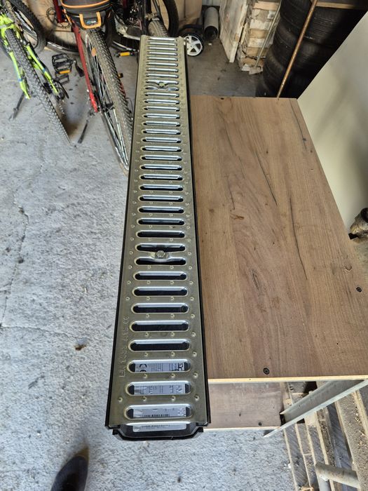 Kratka do polbruku 1m 1szt