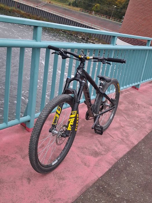 Dartmoor hornet 26 na topowych częściach