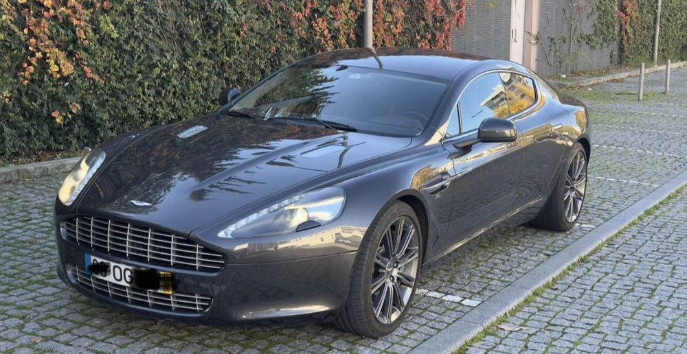 Aston Martin Rapide 5.9 V12