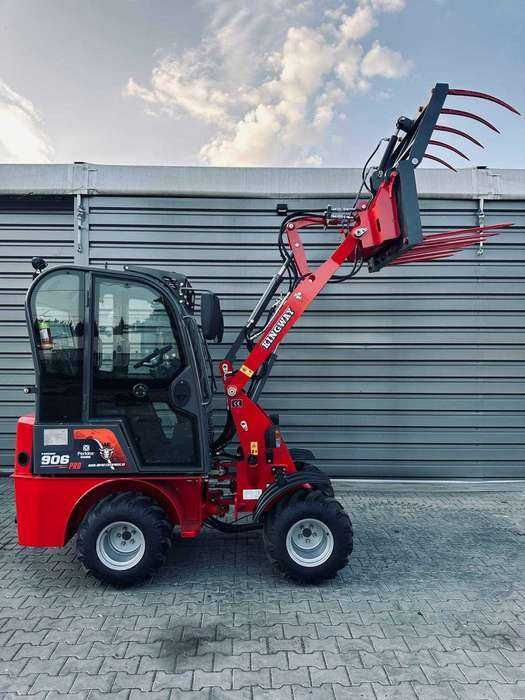 Miniładowarka KINGWAY 906 silnik PERKINS udźwig 600 kg