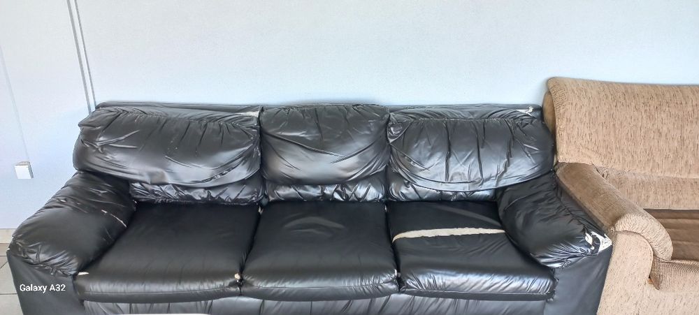 Dois Sofás usados Évora de Alcobaça • OLX.pt