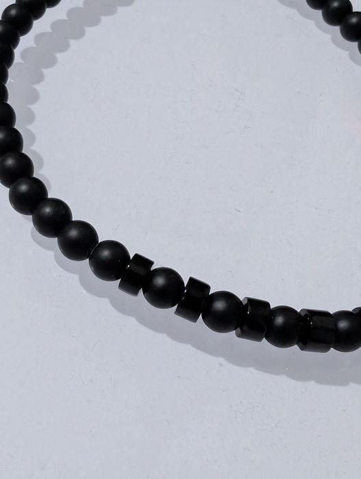 Чоловічий браслет з натурального каменю онікс 4мм із цілющою чакрою -