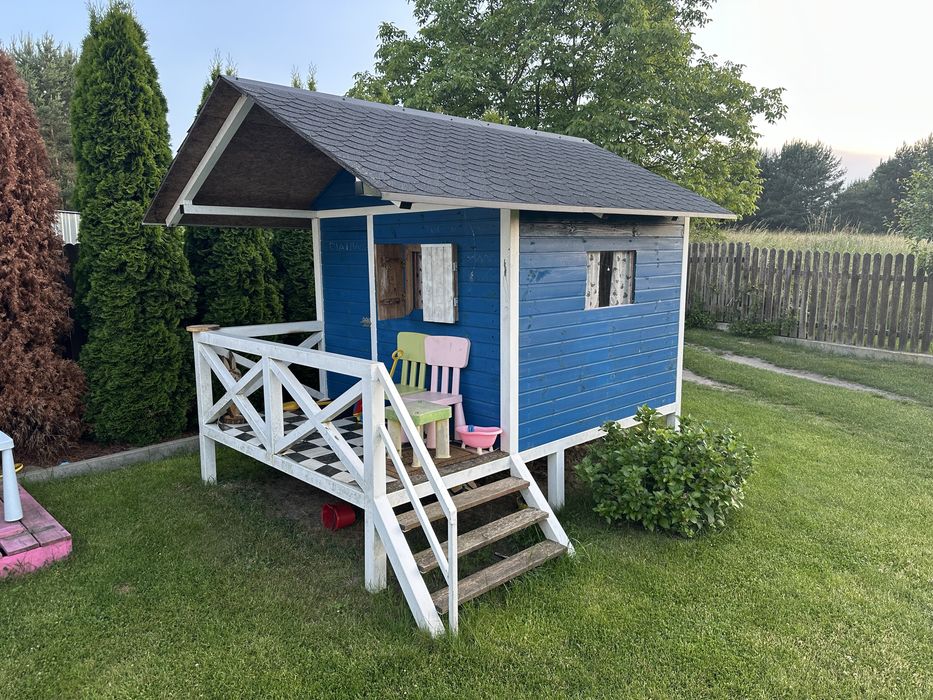 Domek dla dzieci , plac zabaw duzy !