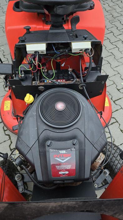 Simplicity 18hp Kosiarka Traktorek Ogrodniczy Kosz