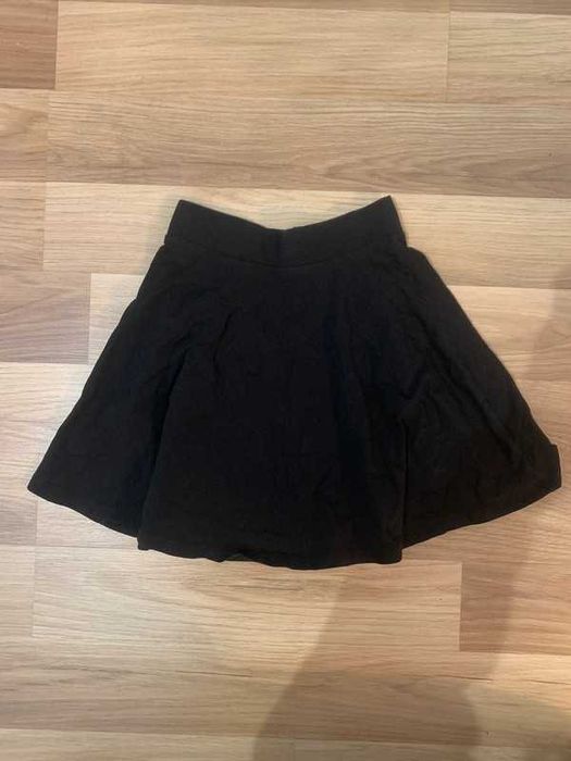 czarna spódniczka dla dziecka dziewczynki