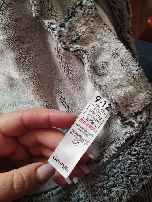 Теплюща кофта як для хлопчика так і для дівчинки