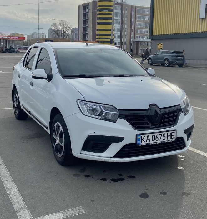 Рено Логан 2 2019 г.в. газ/бензин