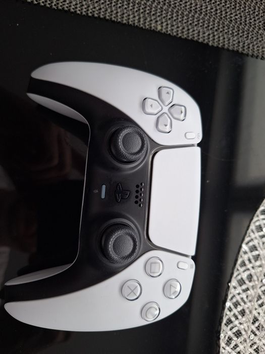 Całkowicie nowy pad do PS 5