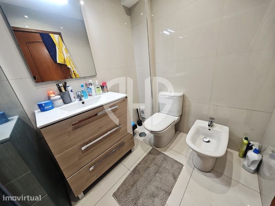 Apartamento T3 para Arrendamento em Fernão Ferro | Avenida dos Redo...