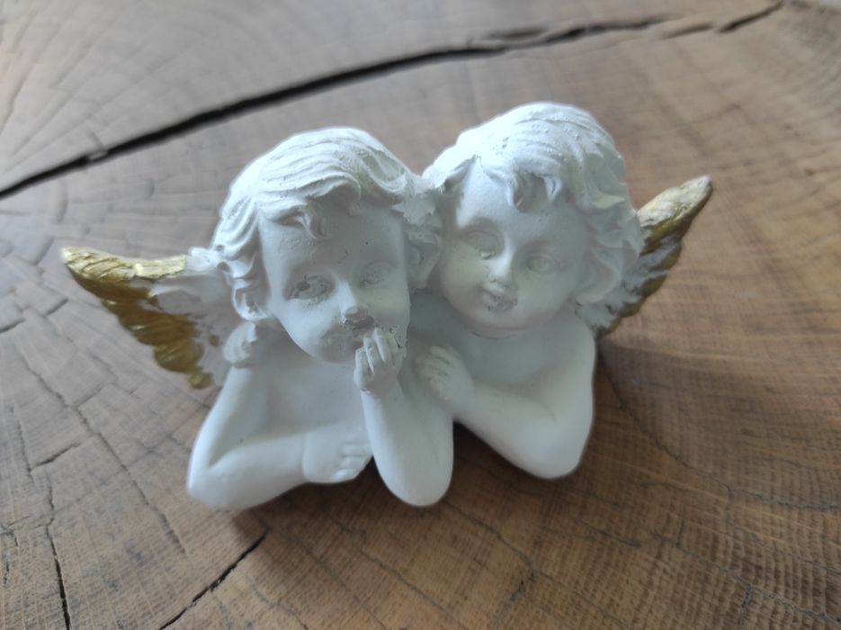 Figurka gipsowa aniołki