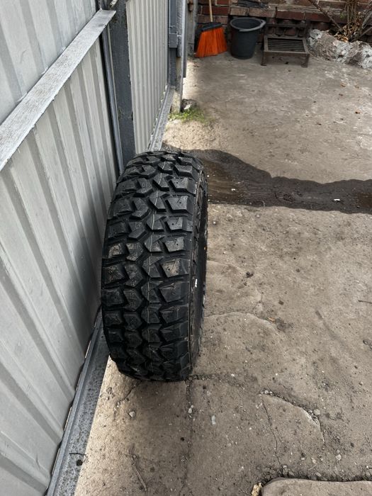 Продам шини.Абсолютно нові.