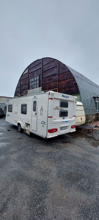 каравани  будинок на колесах кемпінг автодом причіп дача