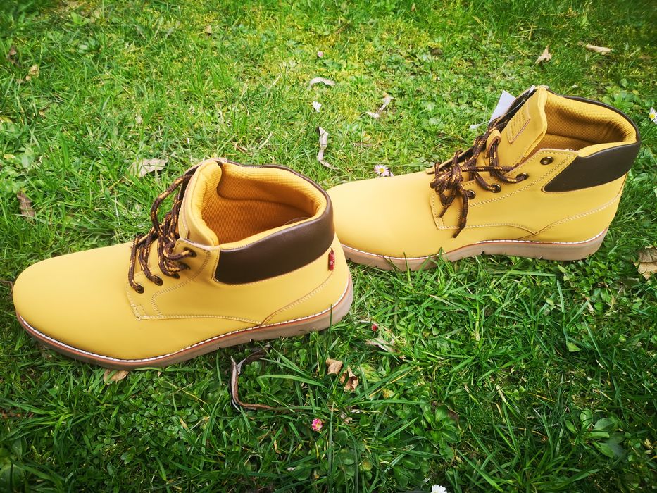 Buty  Levi's 44, super, piękne i wygodne