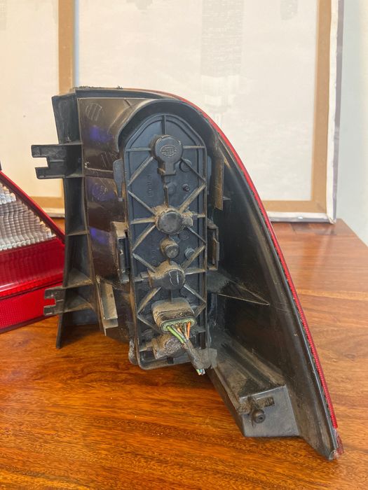 Farolim Mercedes ML W163