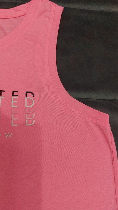 Blusa de desporto rosa de sra
