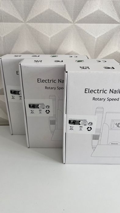 Манікюрний фрезер для манікюру та педикюру Delanie Electric Nail Dril