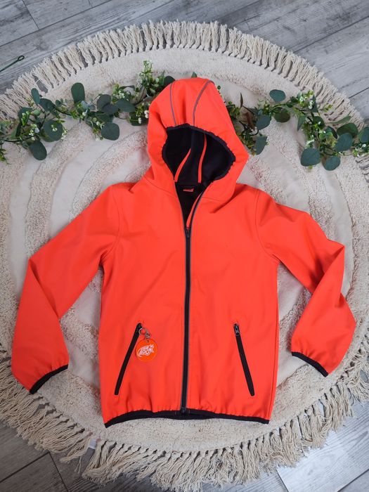 Softshell dziewczęcy r.134/140