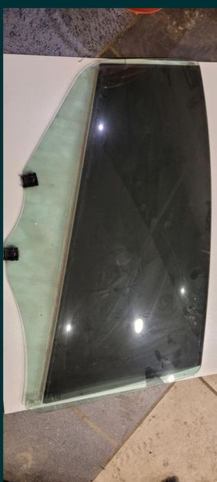 Szyba peugeot 508 rocznik 2012