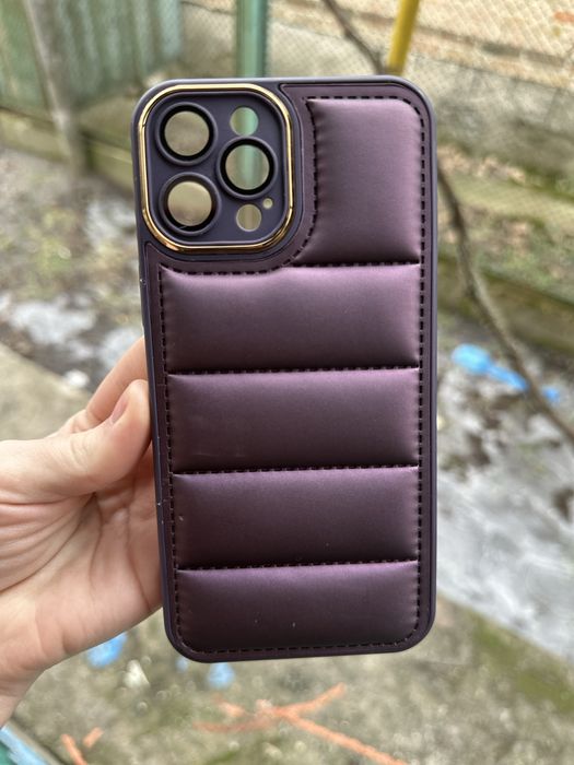 Чохол для iphone 12 pro max з перфорацією та стьобаним дизайном