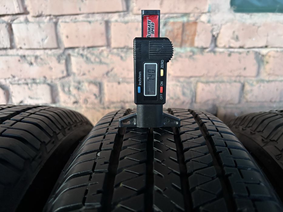 Комплект ВСЕСЕЗОНИХ шин 205/70R15 Bridgestone