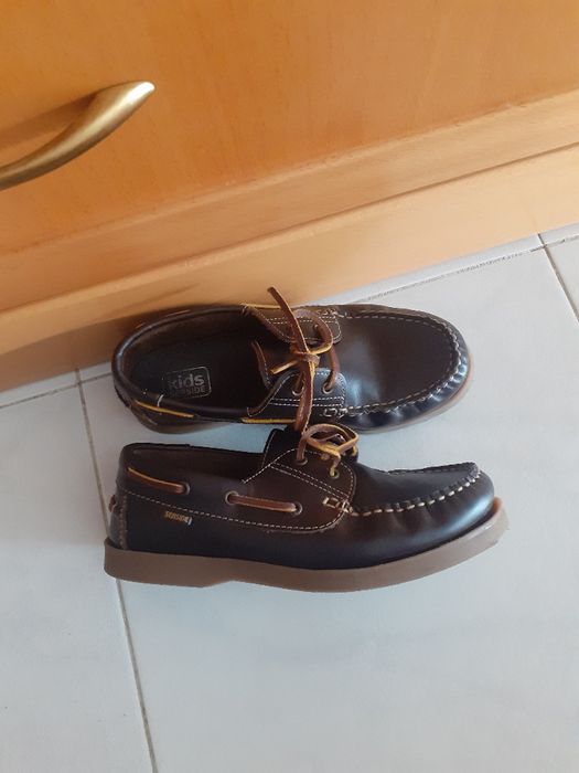 Sapatos Castanhos ( Menino ) Seaside