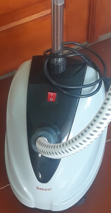 Продам Паровий Утюг Відпарювач для Прасування Одягу.