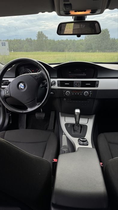 Bmw e90 320d lif