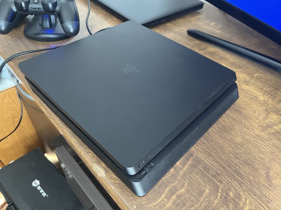 Sony playstation 4