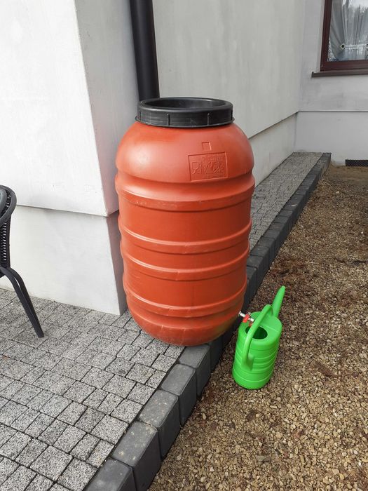 Beczka plastikowa 220l Spożywka Deszczówka zawor czerpalny