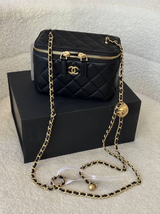 Сумка Chanel В коробці  3790грн