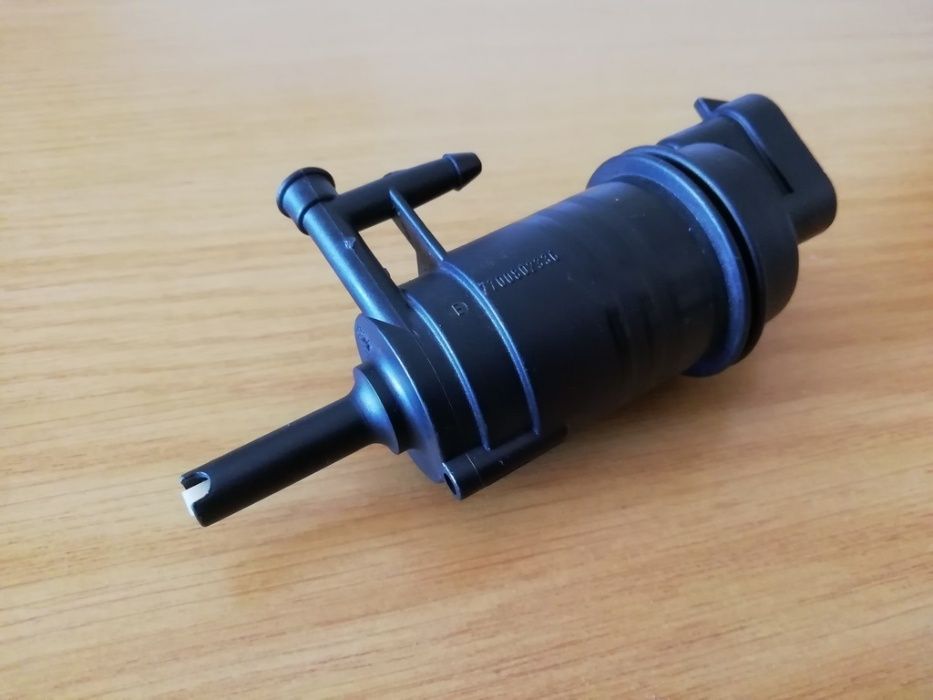 Renault Clio Capas de coluna, Piscas e Bomba de água limpa vidros