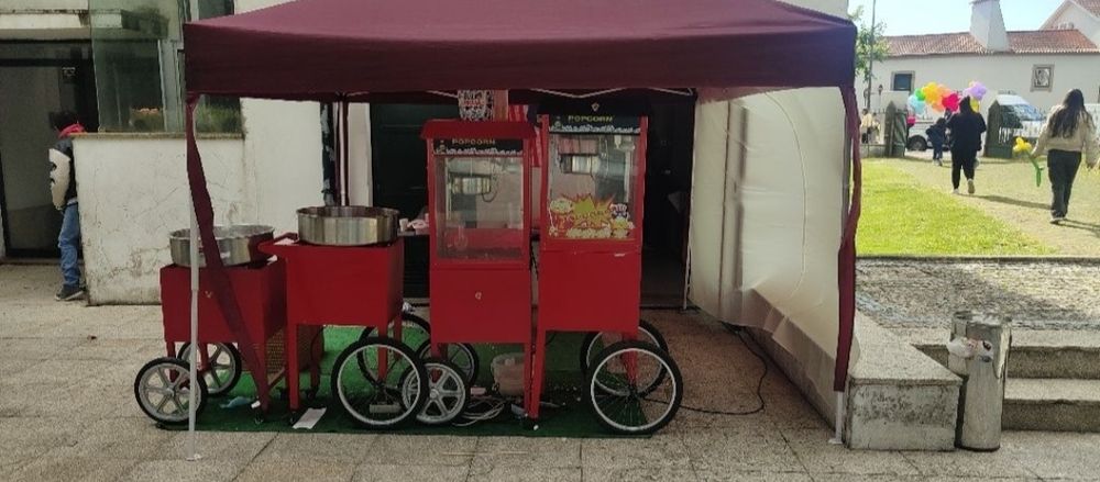 Carrinhos Pipocas e Algodão doce