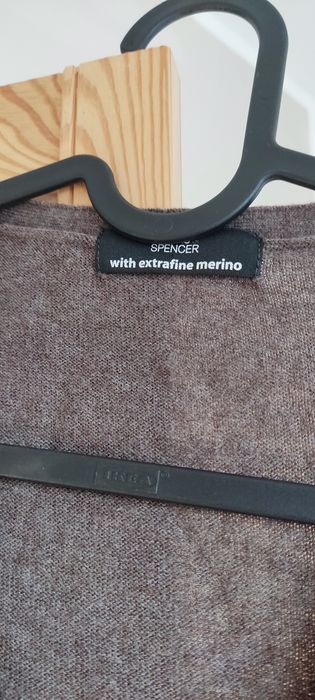 Elegancki kardigan z merino