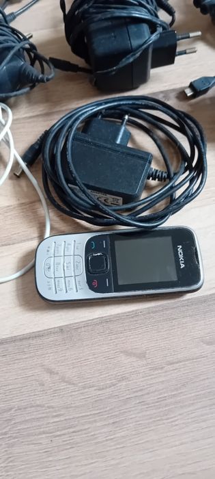 Ładowarki do telefonów