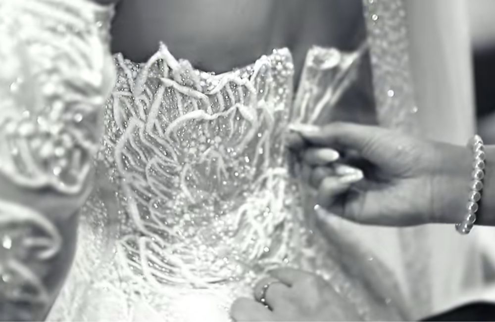 Весільна сукня зі зйомними рукавами/ корсетна весільна сукня