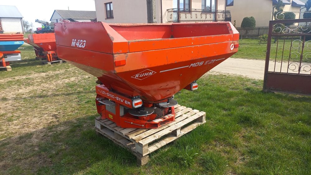 KUHN MDS 921/ MULTI-DISC-SYSTEM/ Ładowność 1000kg / Sprawdzony w polu/