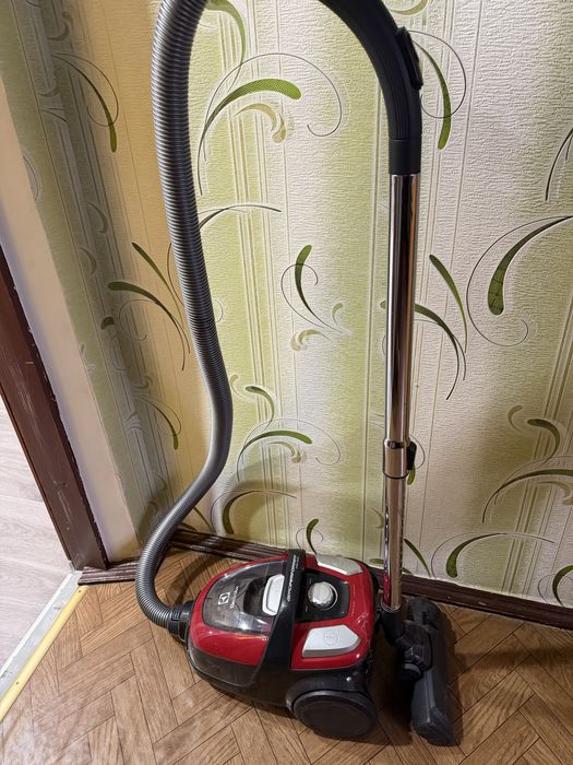 Пылесос electrolux Philips пылесос
