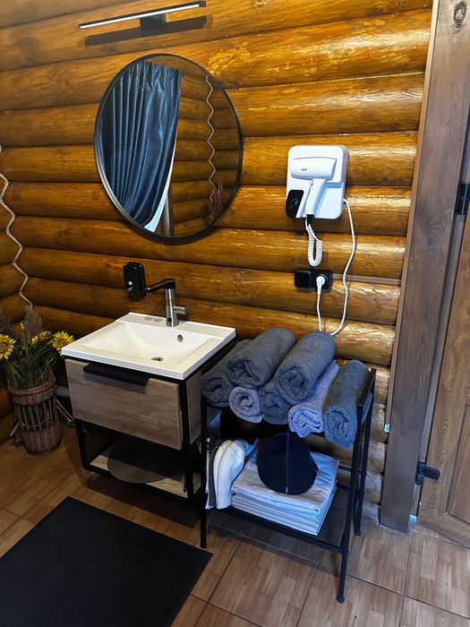 Подобова оренда будиночку з банею «Рясне Руське»