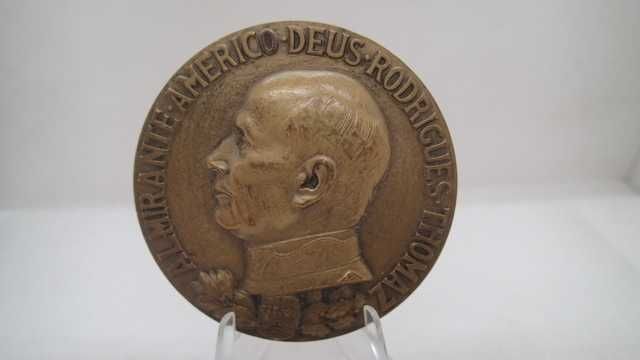 Medalha de Bronze Almirante Américo Deus Rodriguez Thomaz
