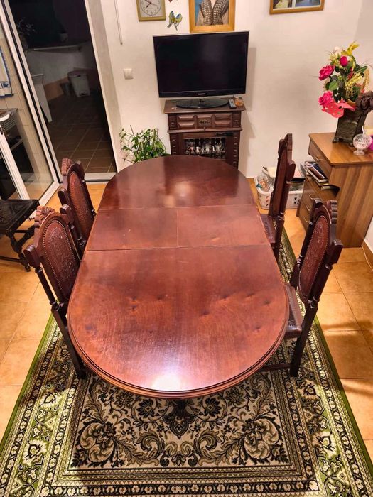 Sala de Jantar Completa em Madeira Maciça – Oportunidade!