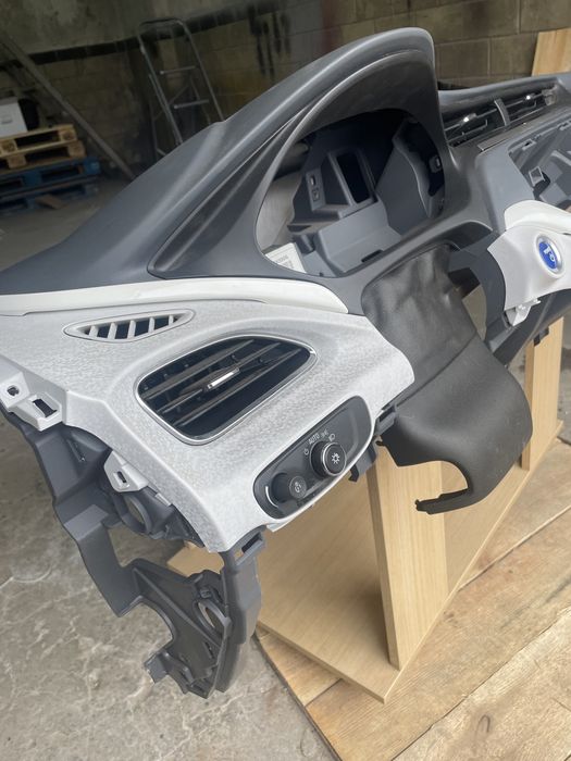 Торпеда Chevrolet Bolt 2018