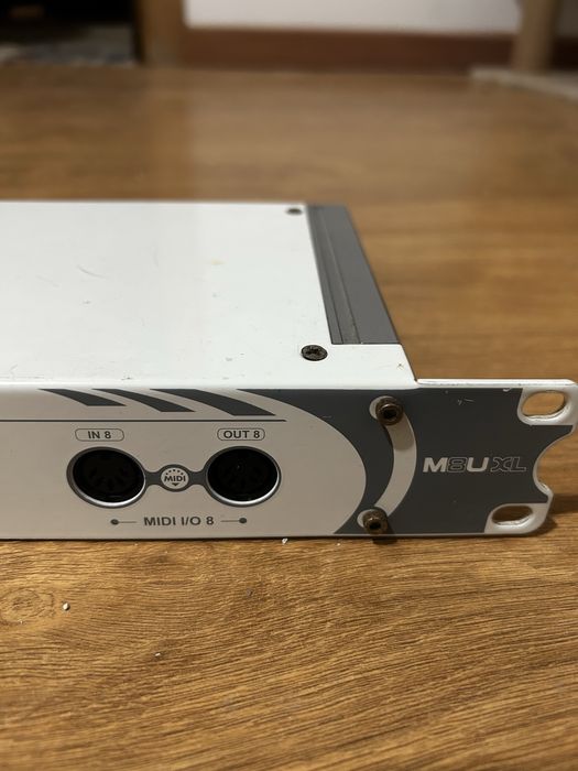 MIDI Interface ESI M8U XL (7 ins-8 outs)