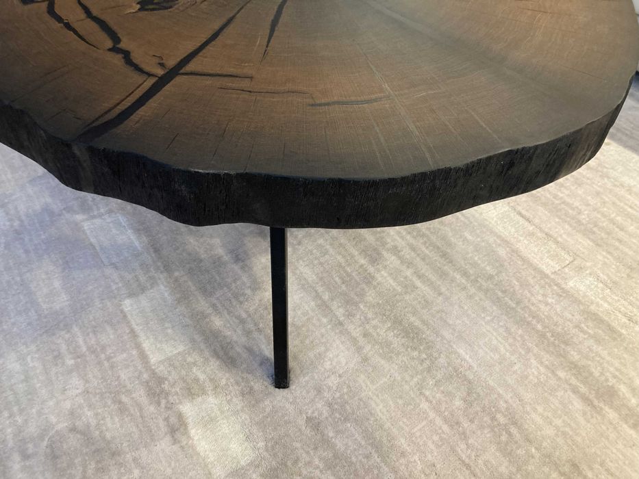 Stolik z czarnego dębu - 1000 lat