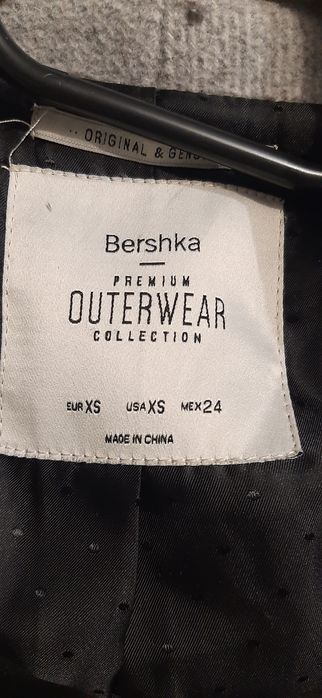 Siper Płaszcz damski na zamek Bershka roz s