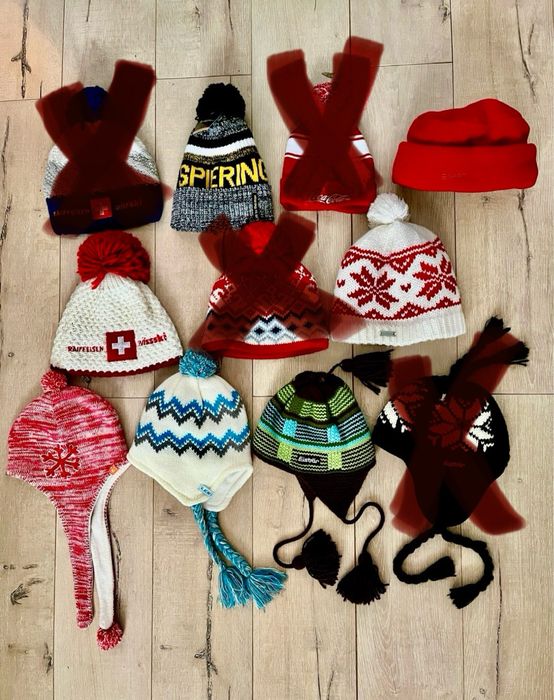 Шапка зимова лижна яскрава