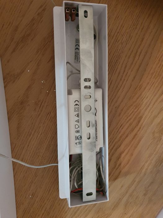 Lampa ledowa biała stan idealny