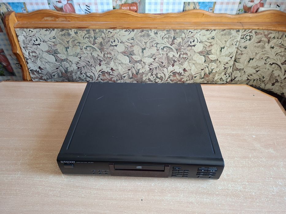 Надёжный японский проигрыватель CD DPF-2010,АССОРТИМЕНТ,гарантия!