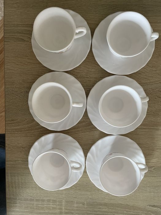 Вінтажний набір чайних чашок і блюдець Arcopal France Victoria з 6 шт